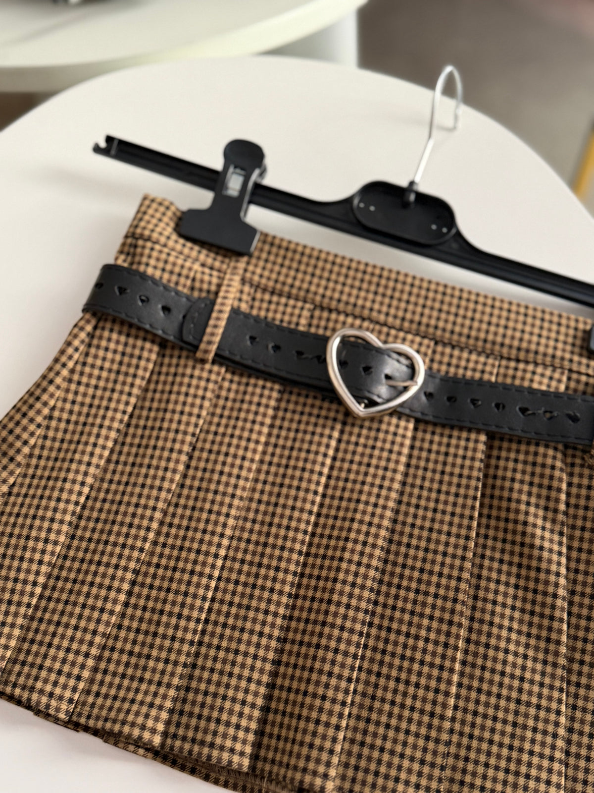 Kahve Köpüğü Kemerli Tasarım Pileli Etek