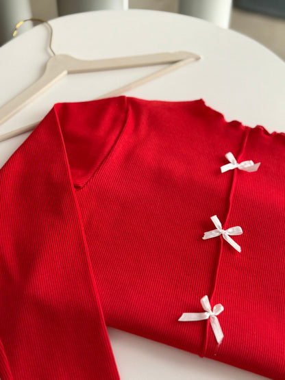 Kırmızı Ribbon Detaylı Bluz