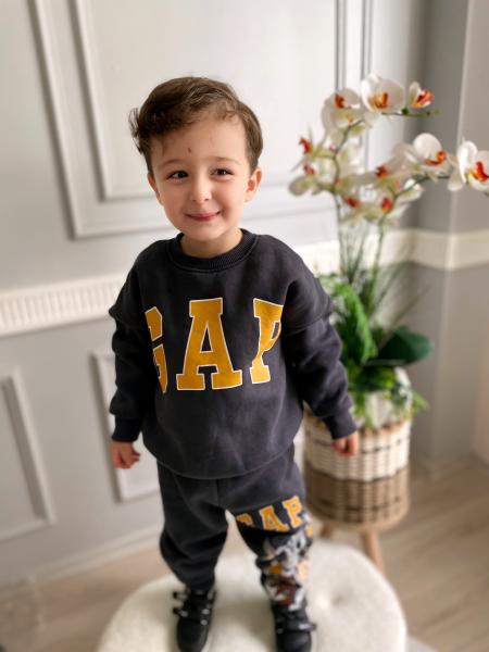 Antrasit GAP Erkek Çocuk Takımı